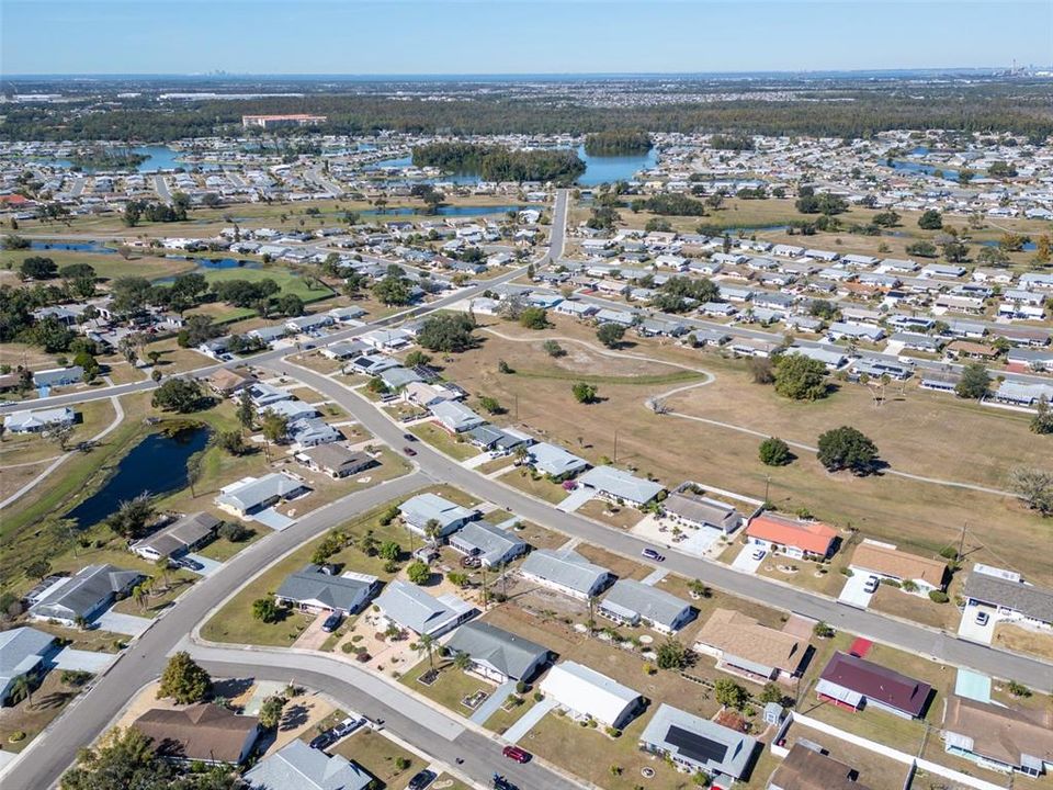 待售: $220,000 (2 贝兹, 1 浴室, 1149 平方英尺)