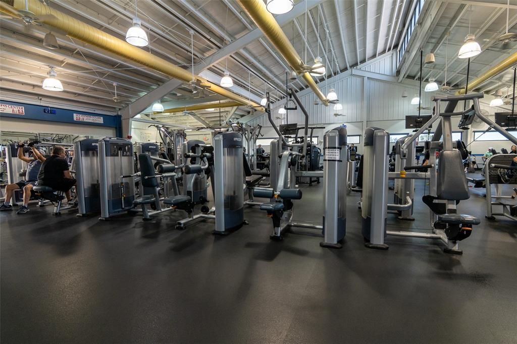 待售: $220,000 (2 贝兹, 1 浴室, 1149 平方英尺)