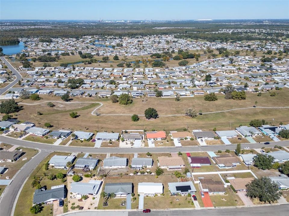 待售: $220,000 (2 贝兹, 1 浴室, 1149 平方英尺)