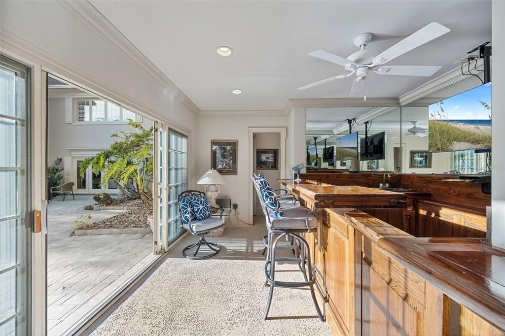 En Venta: $3,900,000 (5 camas, 6 baños, 5881 Pies cuadrados)