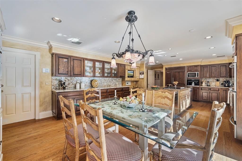 En Venta: $3,900,000 (5 camas, 6 baños, 5881 Pies cuadrados)