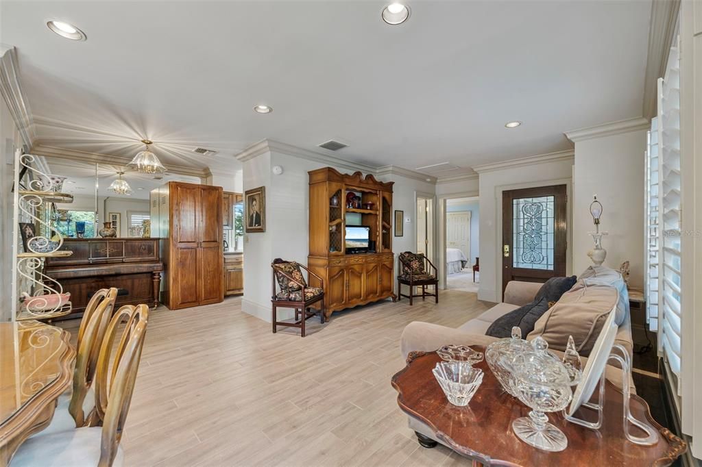 En Venta: $3,900,000 (5 camas, 6 baños, 5881 Pies cuadrados)