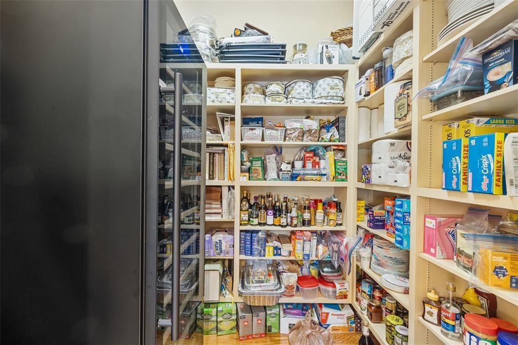 En Venta: $3,900,000 (5 camas, 6 baños, 5881 Pies cuadrados)