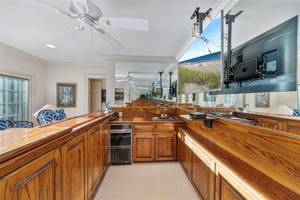 En Venta: $3,900,000 (5 camas, 6 baños, 5881 Pies cuadrados)