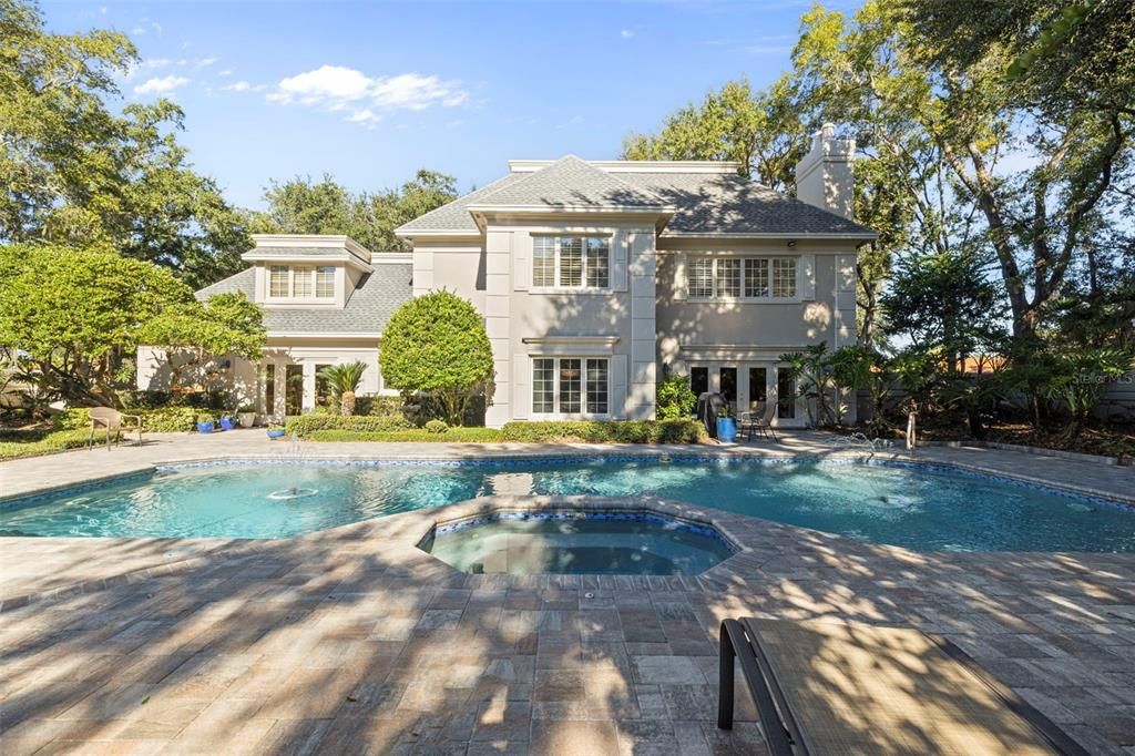 En Venta: $3,900,000 (5 camas, 6 baños, 5881 Pies cuadrados)