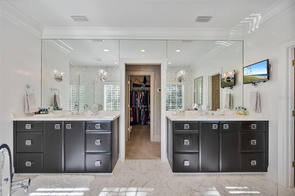 En Venta: $3,900,000 (5 camas, 6 baños, 5881 Pies cuadrados)