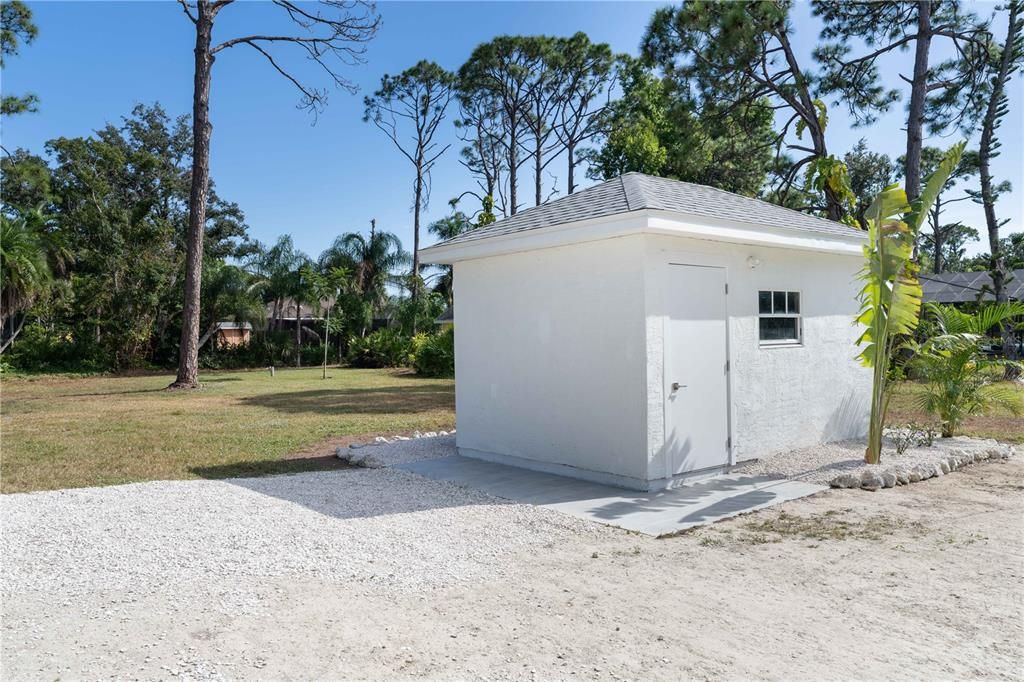 Active With Contract: $524,900 (3 beds, 2 baths, 1532 Square Feet)