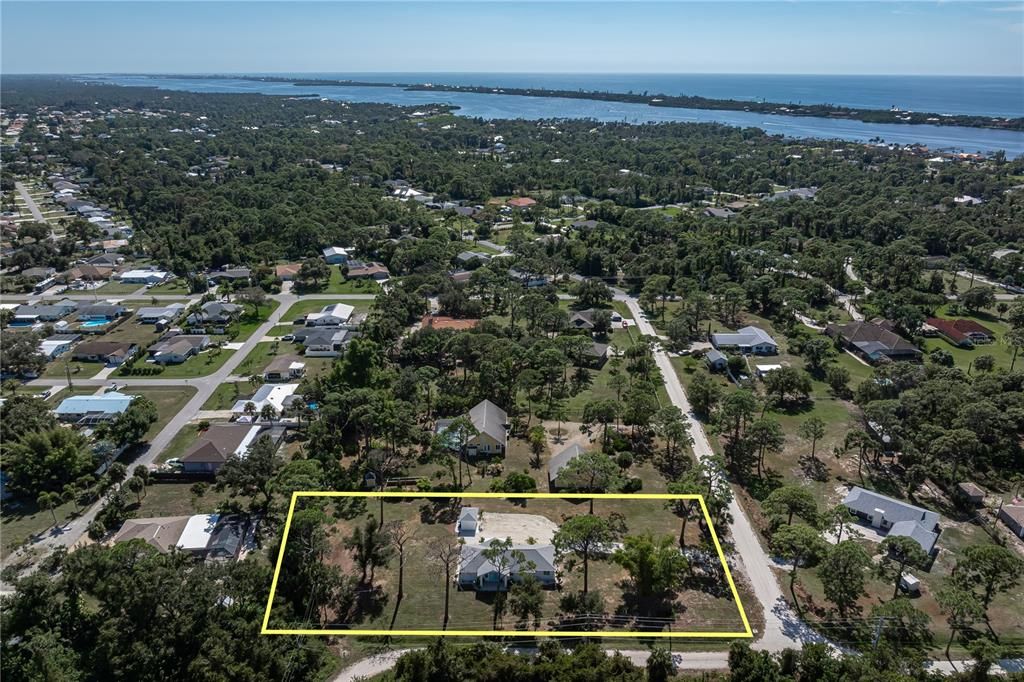 Active With Contract: $524,900 (3 beds, 2 baths, 1532 Square Feet)