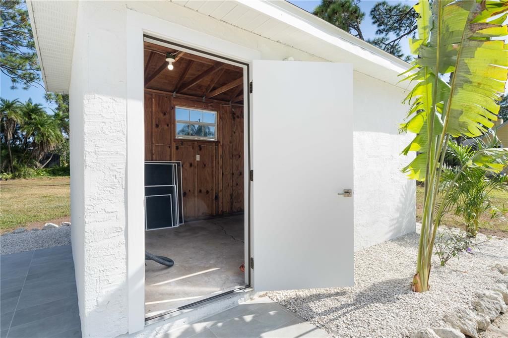 Active With Contract: $524,900 (3 beds, 2 baths, 1532 Square Feet)