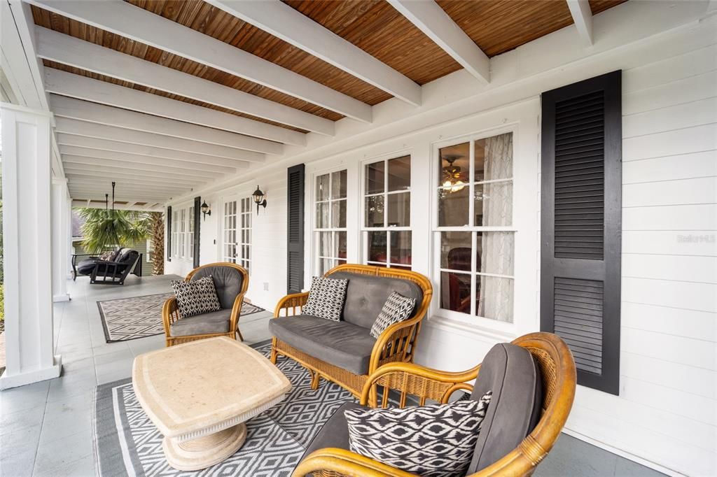 For Sale: $450,000 (4 beds, 2 baths, 2095 Square Feet)