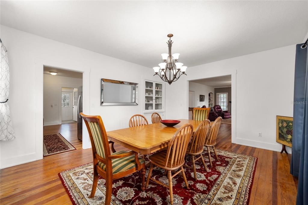 For Sale: $450,000 (4 beds, 2 baths, 2095 Square Feet)