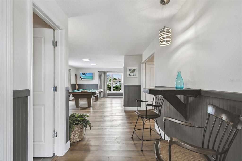 En Venta: $1,050,000 (4 camas, 3 baños, 2780 Pies cuadrados)