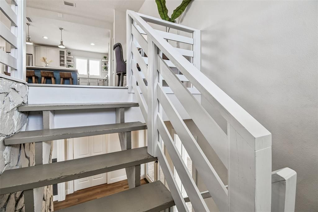 En Venta: $1,050,000 (4 camas, 3 baños, 2780 Pies cuadrados)