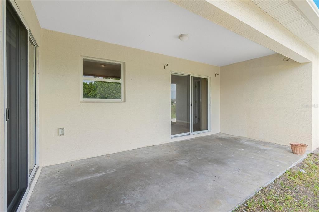 En Renta: $2,000 (3 camas, 2 baños, 1676 Pies cuadrados)