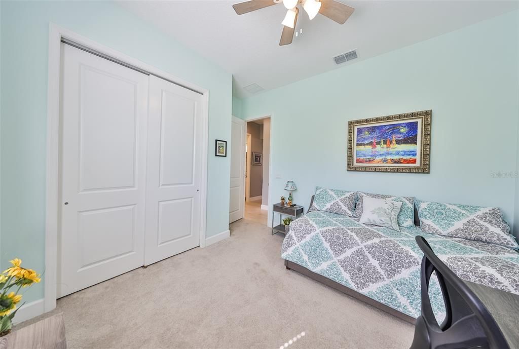 For Sale: $640,000 (3 beds, 2 baths, 2202 Square Feet)