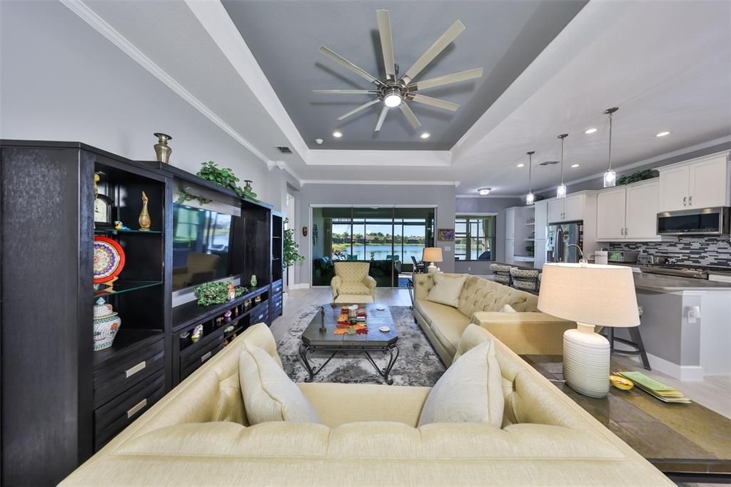 For Sale: $640,000 (3 beds, 2 baths, 2202 Square Feet)