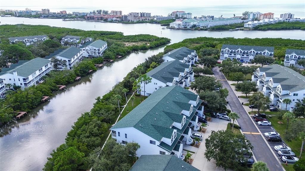 На продажу: $459,000 (3 спален, 4 ванн, 2174 Квадратных фут)