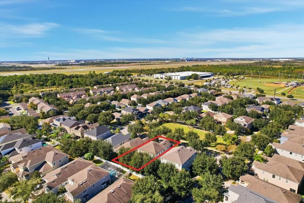 На продажу: $695,000 (4 спален, 3 ванн, 3505 Квадратных фут)