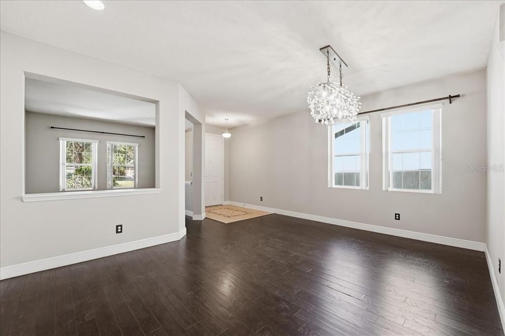 На продажу: $695,000 (4 спален, 3 ванн, 3505 Квадратных фут)