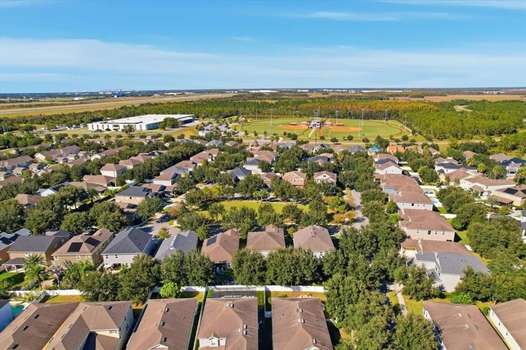 На продажу: $695,000 (4 спален, 3 ванн, 3505 Квадратных фут)