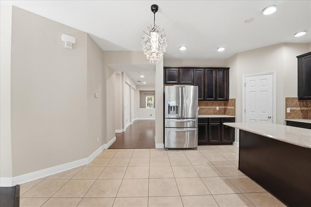 На продажу: $695,000 (4 спален, 3 ванн, 3505 Квадратных фут)