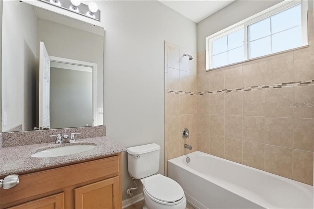 На продажу: $695,000 (4 спален, 3 ванн, 3505 Квадратных фут)