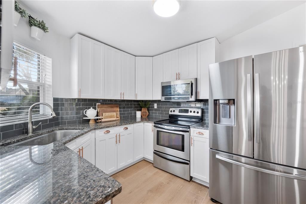 待售: $387,000 (3 贝兹, 2 浴室, 1535 平方英尺)