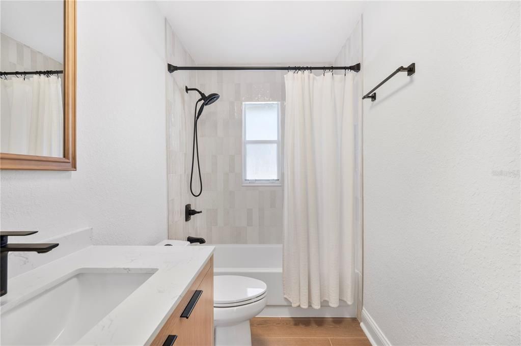 待售: $387,000 (3 贝兹, 2 浴室, 1535 平方英尺)