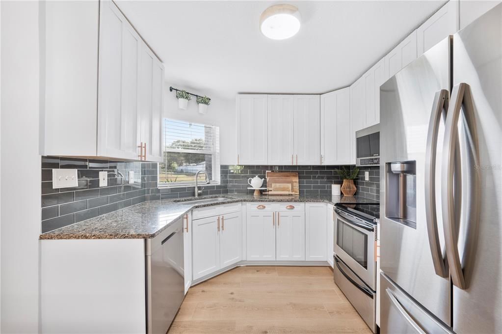 待售: $387,000 (3 贝兹, 2 浴室, 1535 平方英尺)