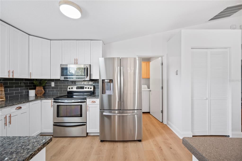 待售: $387,000 (3 贝兹, 2 浴室, 1535 平方英尺)