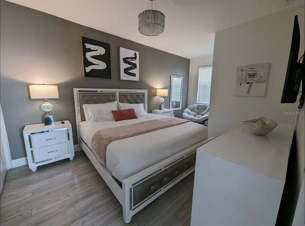 En Venta: $510,000 (5 camas, 4 baños, 2204 Pies cuadrados)