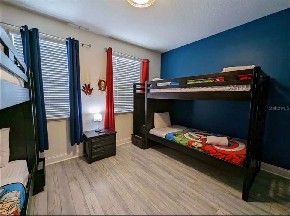 En Venta: $510,000 (5 camas, 4 baños, 2204 Pies cuadrados)