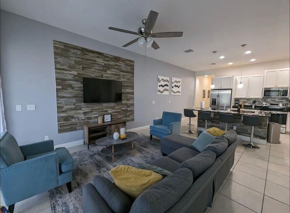 En Venta: $510,000 (5 camas, 4 baños, 2204 Pies cuadrados)