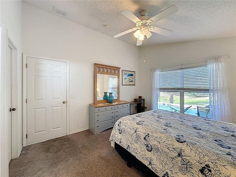 For Sale: $310,000 (3 beds, 2 baths, 1130 Square Feet)