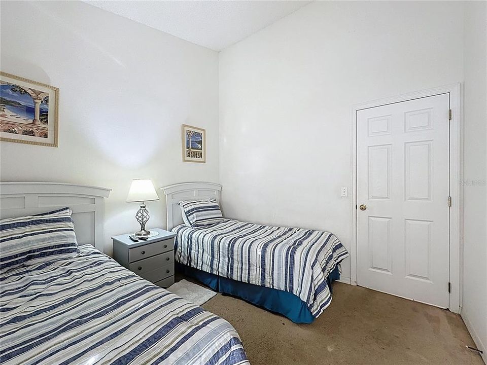 For Sale: $310,000 (3 beds, 2 baths, 1130 Square Feet)