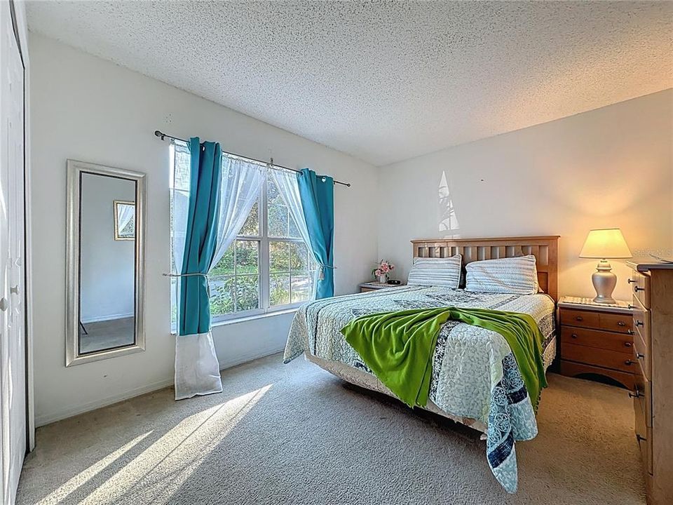 For Sale: $310,000 (3 beds, 2 baths, 1130 Square Feet)