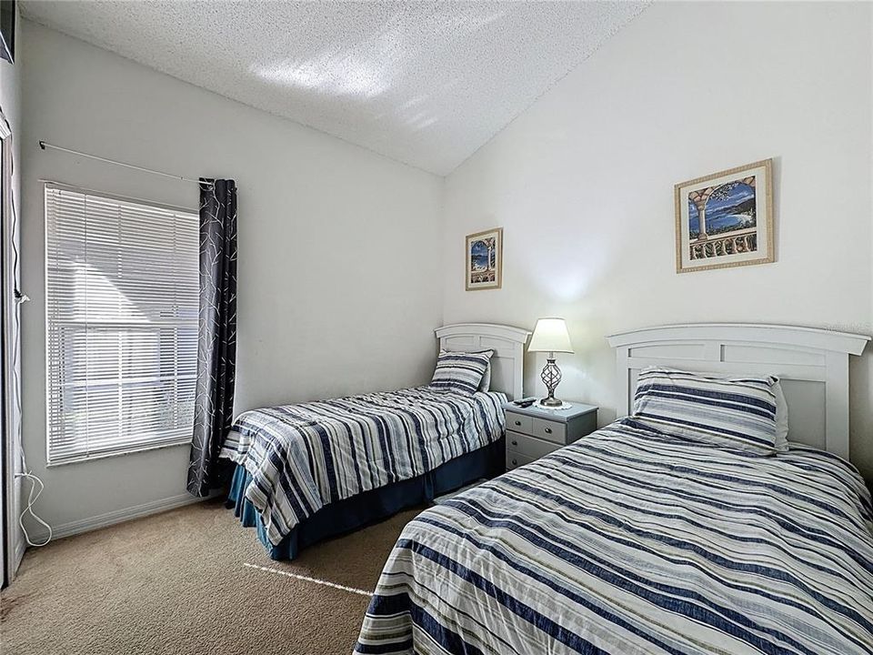 For Sale: $310,000 (3 beds, 2 baths, 1130 Square Feet)