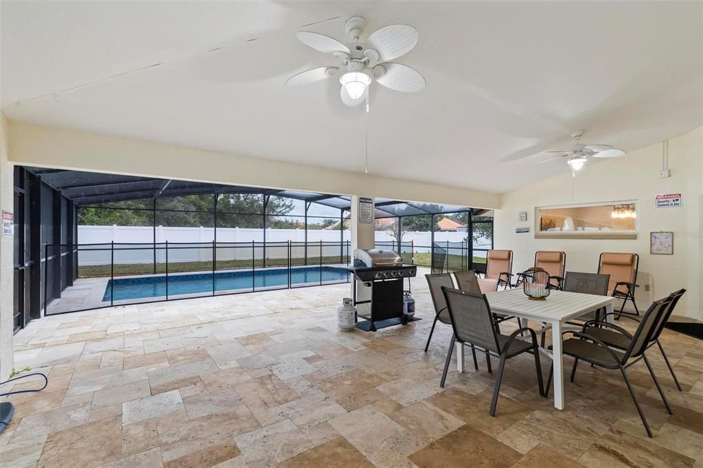 For Rent: $2,900 (3 beds, 2 baths, 2024 Square Feet)