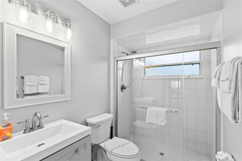 For Rent: $2,900 (3 beds, 2 baths, 2024 Square Feet)