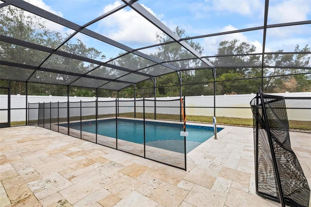 For Rent: $2,900 (3 beds, 2 baths, 2024 Square Feet)