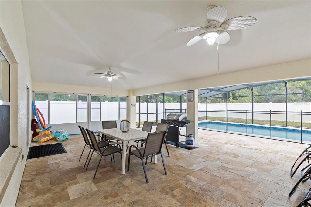 For Rent: $2,900 (3 beds, 2 baths, 2024 Square Feet)