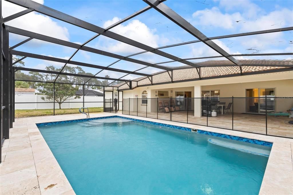 For Rent: $2,900 (3 beds, 2 baths, 2024 Square Feet)