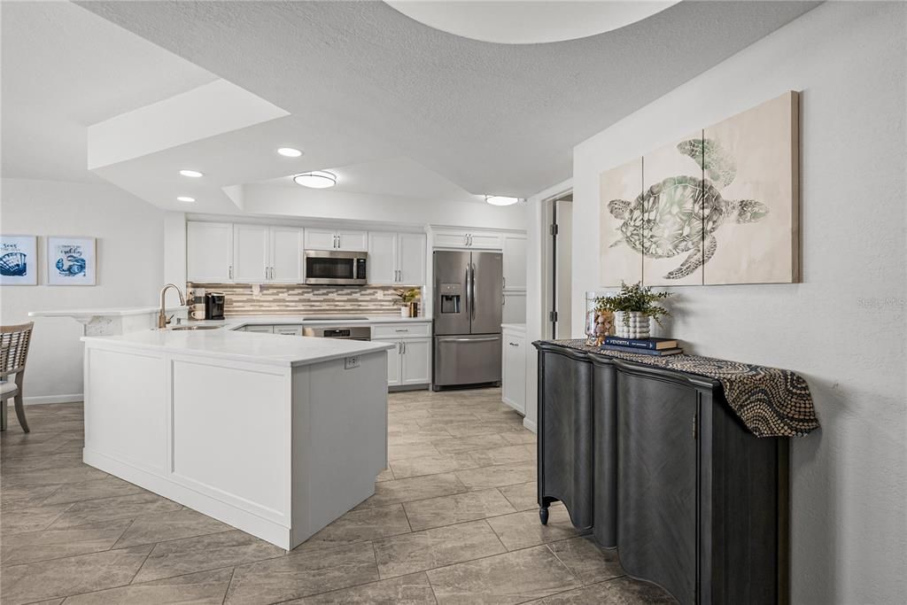 На продажу: $675,000 (2 спален, 2 ванн, 1255 Квадратных фут)