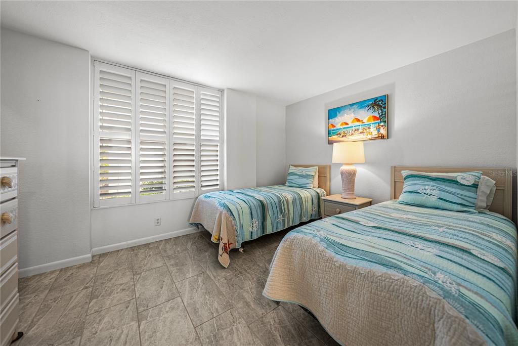 На продажу: $675,000 (2 спален, 2 ванн, 1255 Квадратных фут)