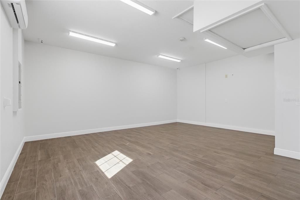 For Rent: $4,200 (4 beds, 3 baths, 2331 Square Feet)