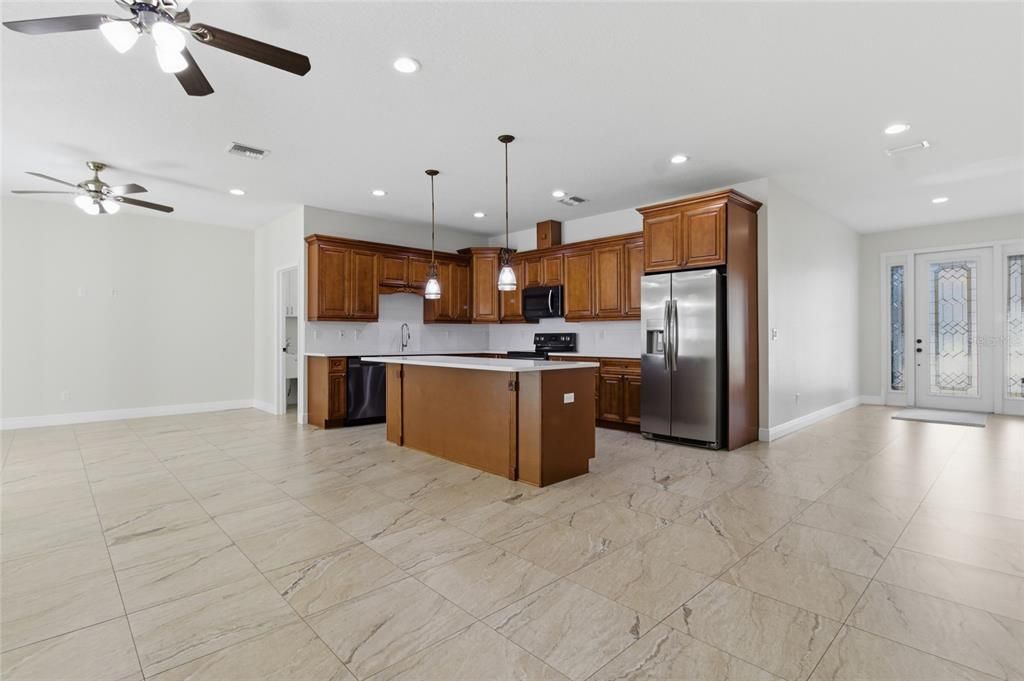 For Rent: $4,200 (4 beds, 3 baths, 2331 Square Feet)