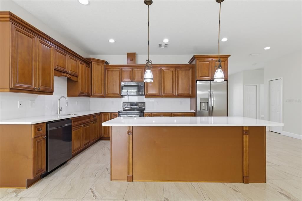 For Rent: $4,200 (4 beds, 3 baths, 2331 Square Feet)