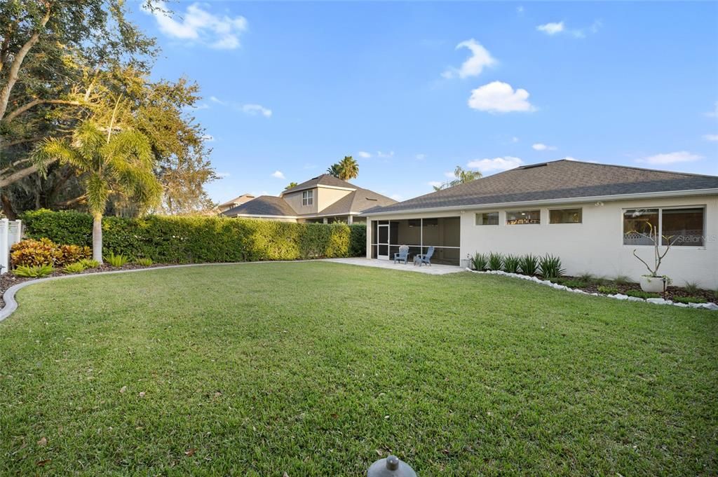 Active With Contract: $449,900 (3 beds, 2 baths, 1762 Square Feet)