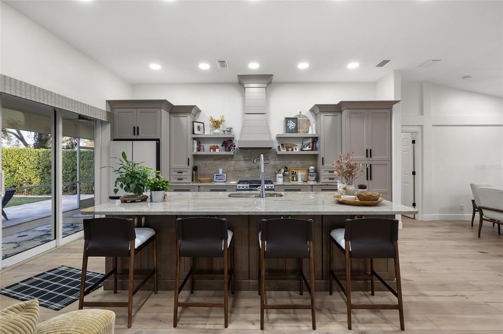 Active With Contract: $449,900 (3 beds, 2 baths, 1762 Square Feet)