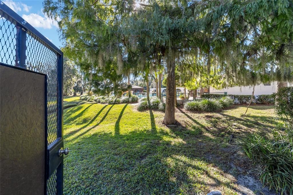 待售: $209,900 (2 贝兹, 2 浴室, 1377 平方英尺)